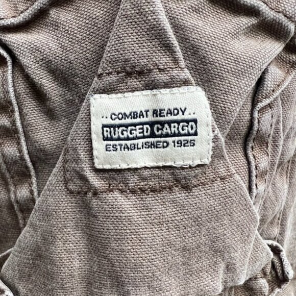 Men's Brown Cargo shorts - Picture 4 of 11